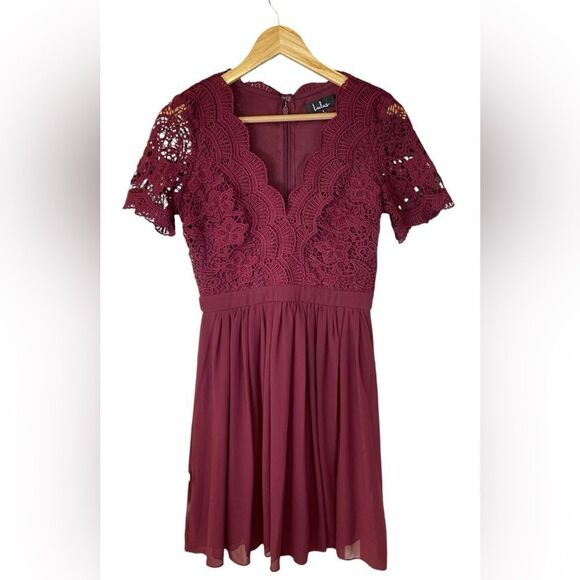 Lulus Women's Angel in Disguise Lace Fit and Flare Skater Dress Size Small - Picture 2 of 5